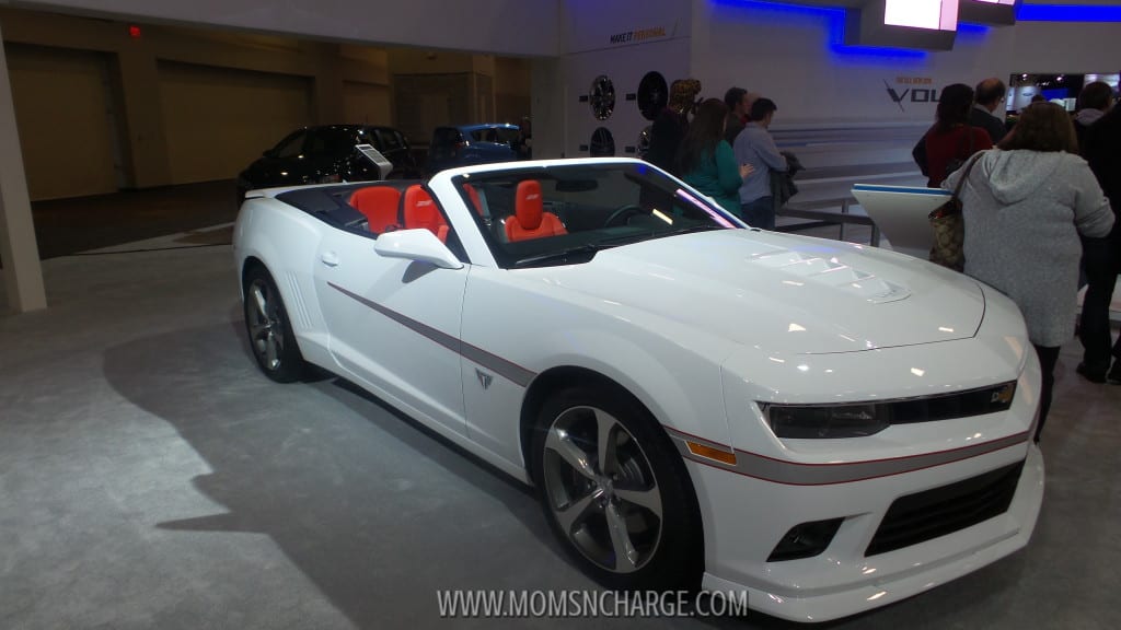 Loving the red/black leather interior in this 2016 Chevy Camaro