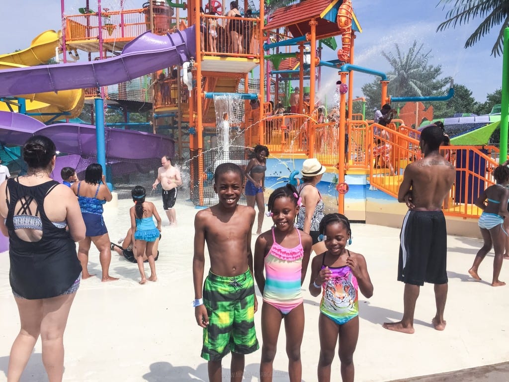 The kiddos getting ready to head into the waterpark.