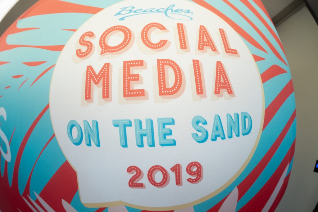 Social media on the sand 2019